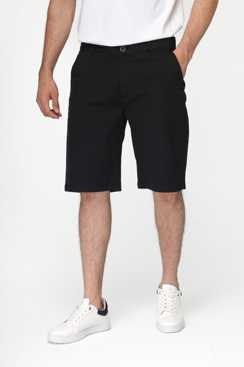 Regular Fit Short Chino Black